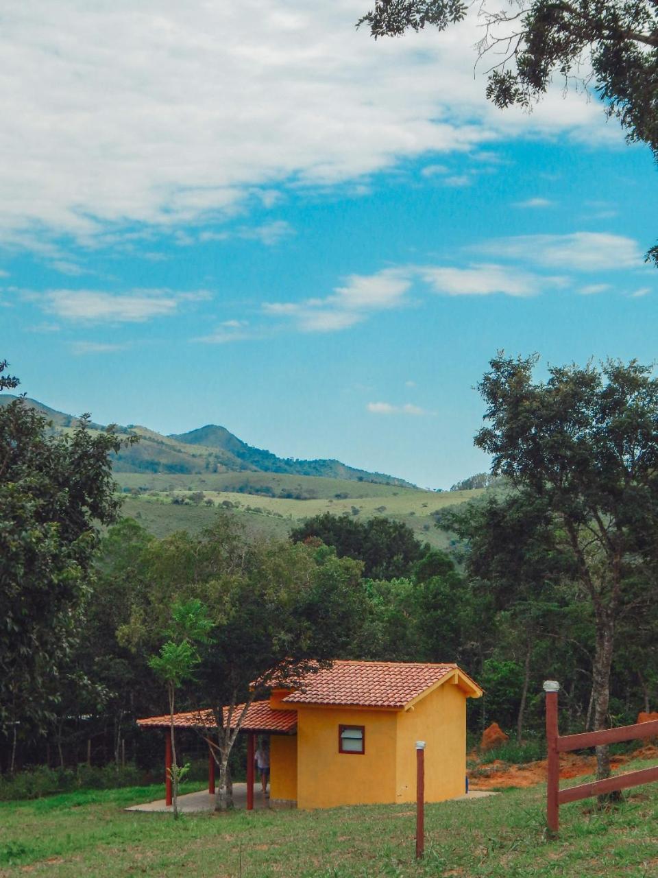 Pousada Aguas Da Canastra Vargem Bonita Exterior photo